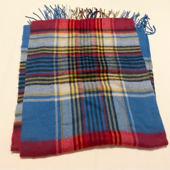 Zara Plaid Women's Scarf 70” x 30” - Picture 5 of 12